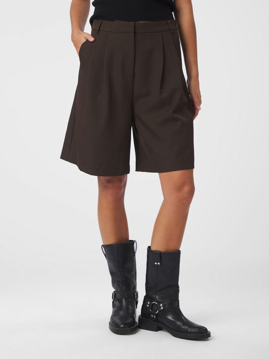 Neo Noir Nika Structure Shorts Dark Brown