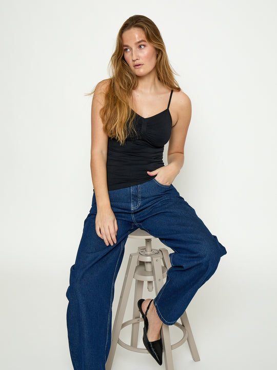 Minus MSCelina top sort