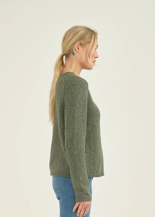 Pieszak Mai des yeux verts en tricot en tricot