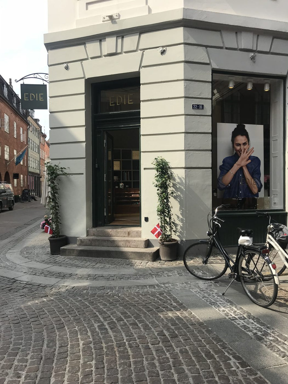 EDIEs første butik i Kompagnistræde, 2018