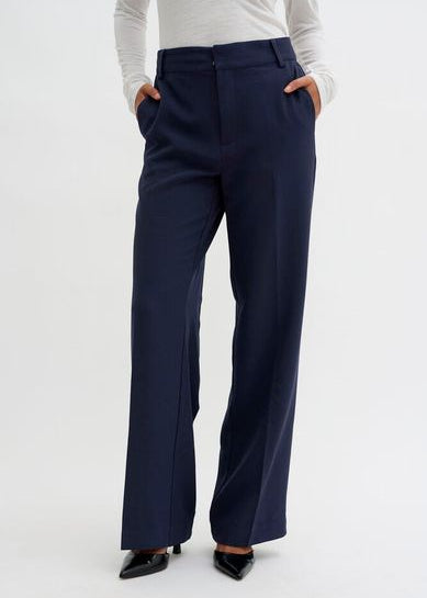 My Essential Wardrobe 29 The Tailored Pant baritone blue