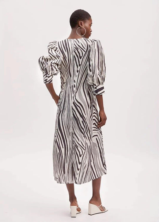 Gestuz PeonyGZ P long dress Black/silver birch logo