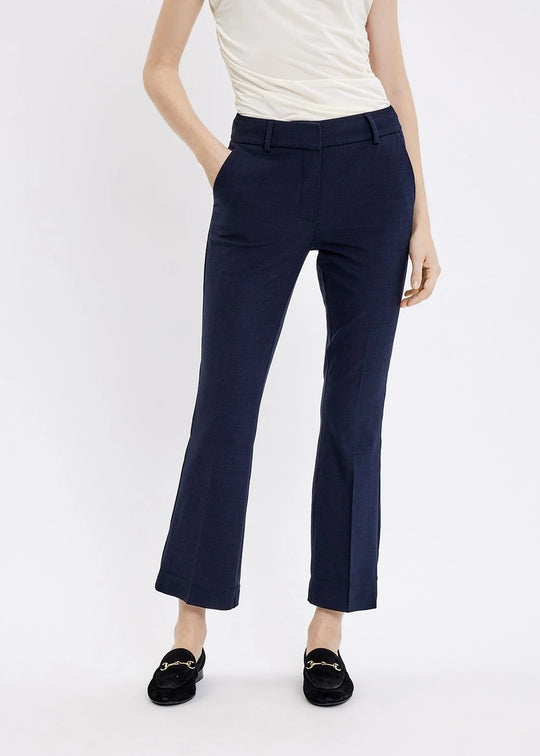 Cinq unités Clarafv cheville 396 pantalon minuit