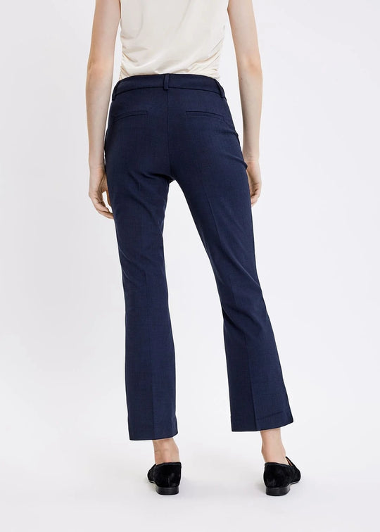 Cinq unités Clarafv cheville 396 pantalon minuit