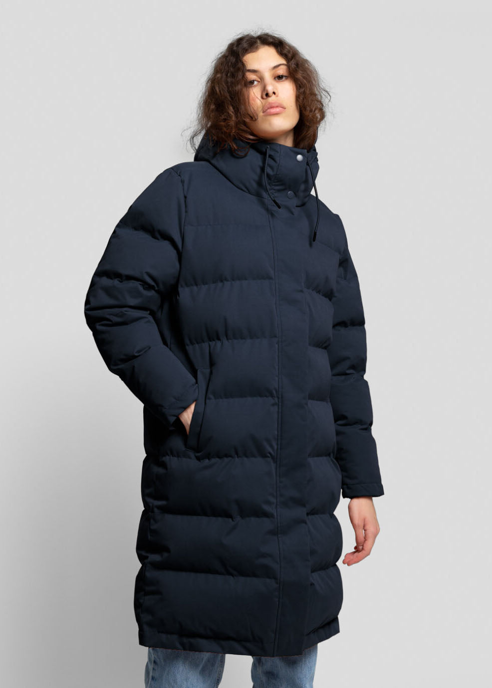 PRE-ORDER Selfhood Hooded puffer navy – EDIE