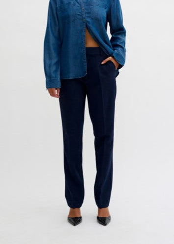 My Essential Wardrobe 26 The Tailored Straight Pant baritone blue